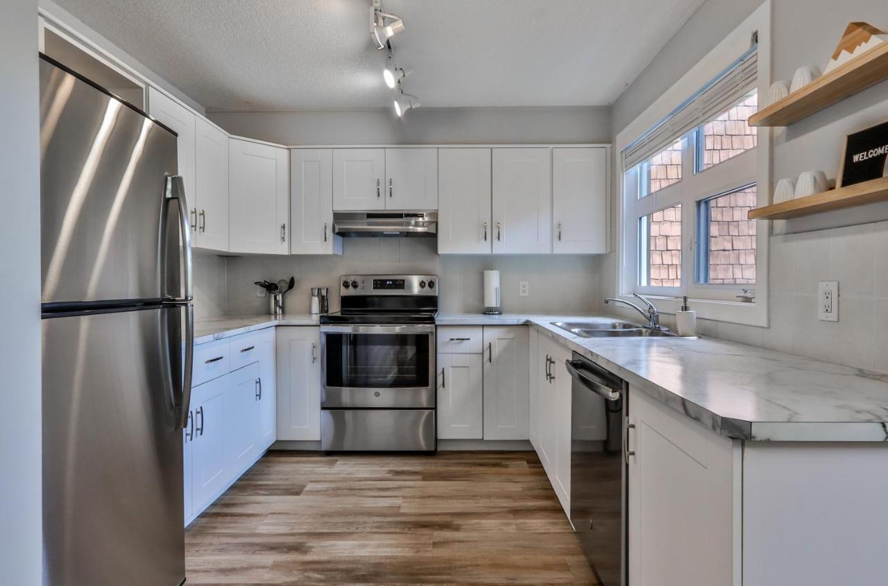 Charming 1 Bdrm Loft With Views Managed By Little Sister Getaways Apartment Canmore