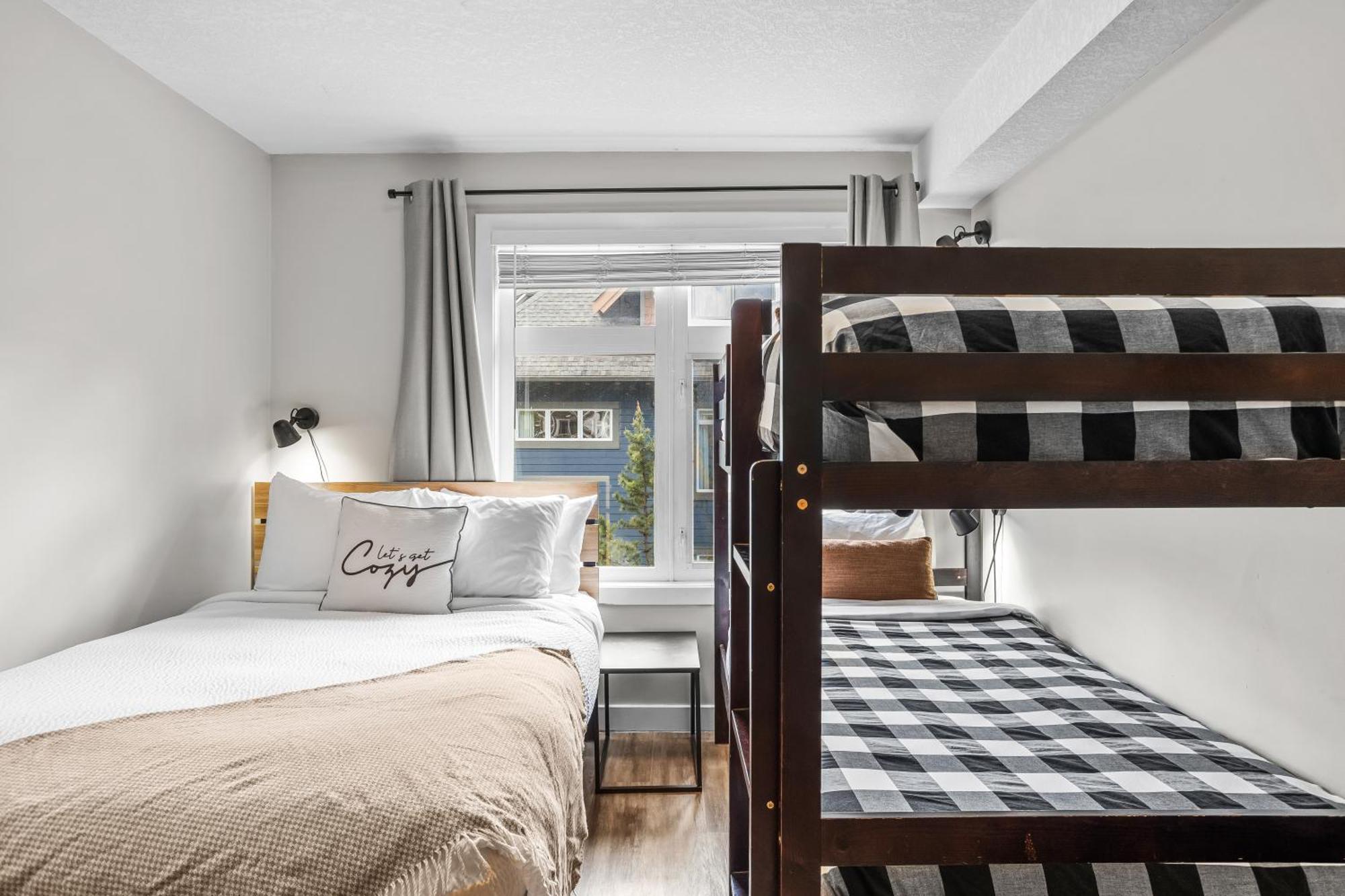 Apartment Charming 1 Bdrm Loft With Views Managed By Little Sister Getaways Canmore