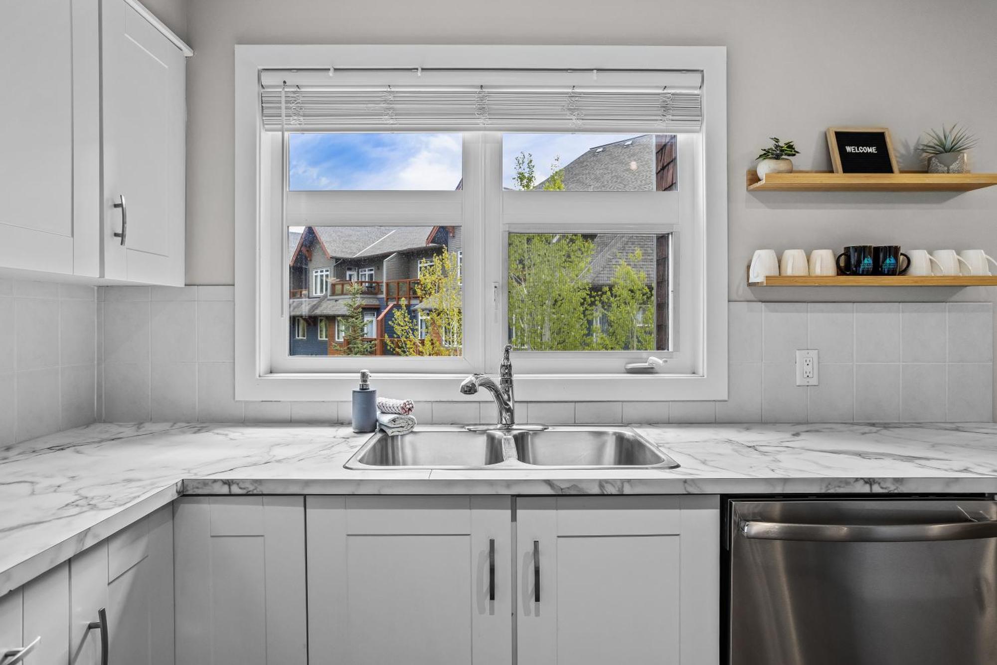Apartment Charming 1 Bdrm Loft With Views Managed By Little Sister Getaways *