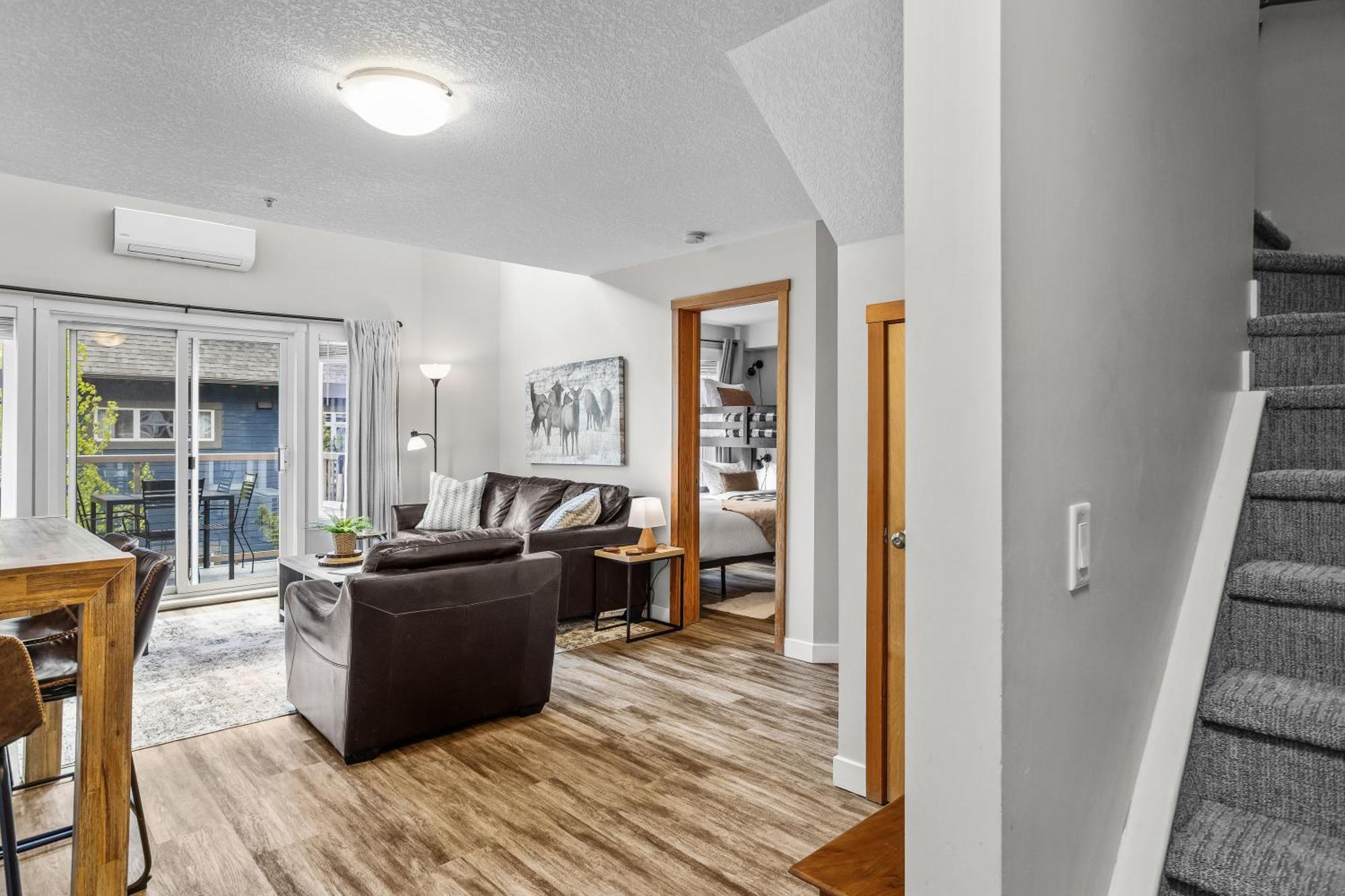 Apartment Charming 1 Bdrm Loft With Views Managed By Little Sister Getaways Canmore